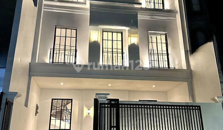 Rumah Brand New American Classic Muara Karang Sangat Bagus 