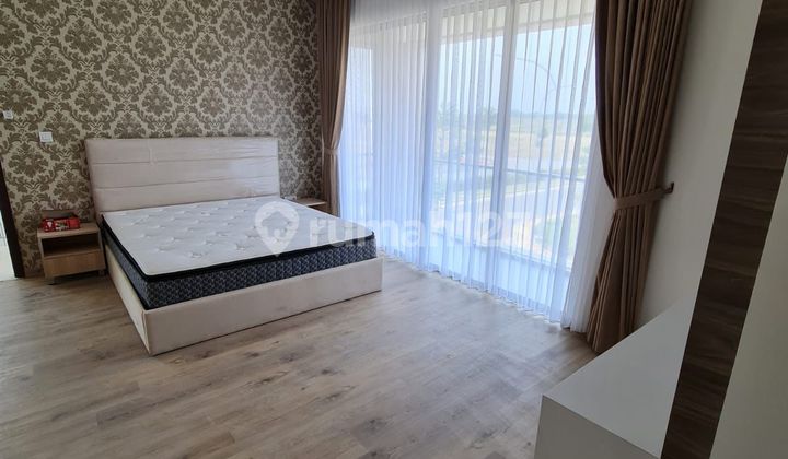 Rumah Golf Island Pik Furnish Sangat Rapih Siap Huni