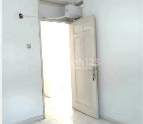 Rumah 2 Lantai Siap Huni Ingin Segera disewakan di Puri Media Jakbar 8