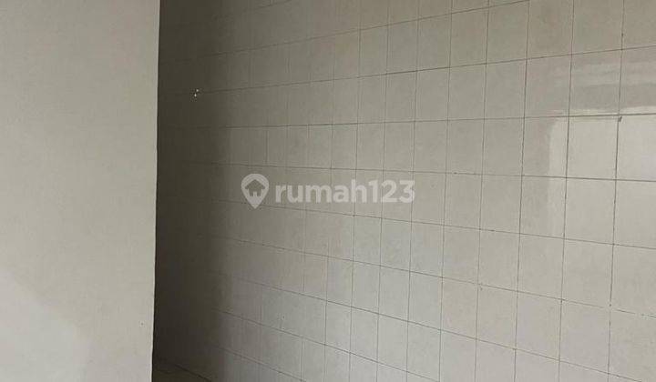 Rumah Siap Huni Harga Murah di Tanjung Duren Jakarta Barat 2