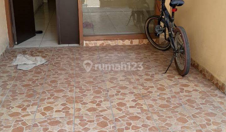 Rumah 2 Lantai Lokasi Strategis di Tanjung Duren Selatan 1