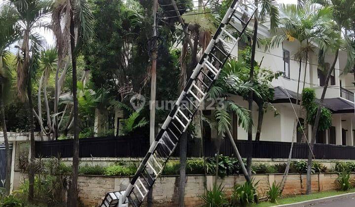 RUMAH DI PATRA KUNINGAN,JAKARTA SELATAN 1