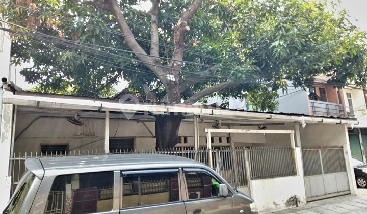 Land Counting House in Bungur Besar, South Gunung Sahari