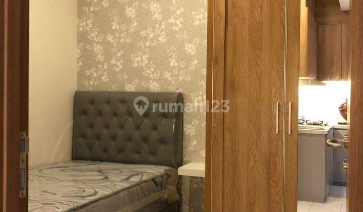 kamar tidur apartemen podomoro golf view cimanggis