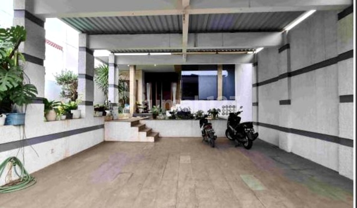 garasi/carport rumah di kavling kowilhan setu,cipayung