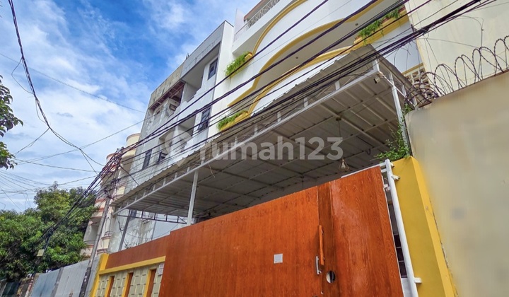 Kost di Mangga Besar - Full Occupancy - Net Income 100 Juta/Bln 2