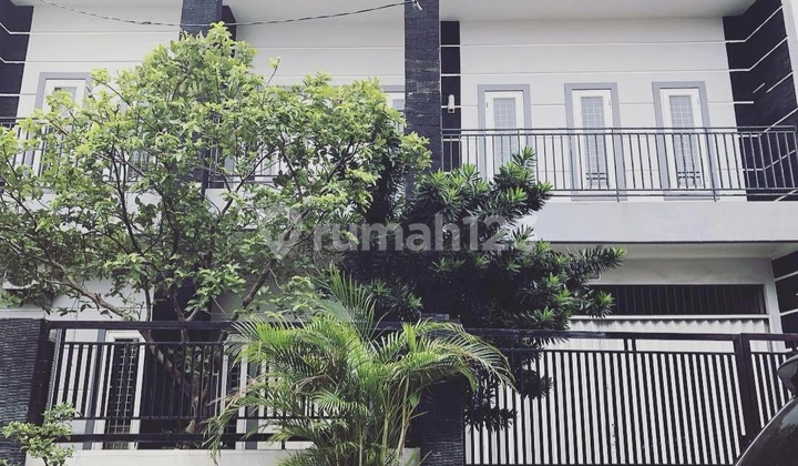 Rumah Di Jl. Kartini, Sawah Besar, Jakarta Pusat Rumah Di Jl. Kartini, Sawah Besar, Jakarta Pusat