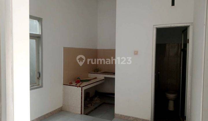 dapur rumah di bence regency kota