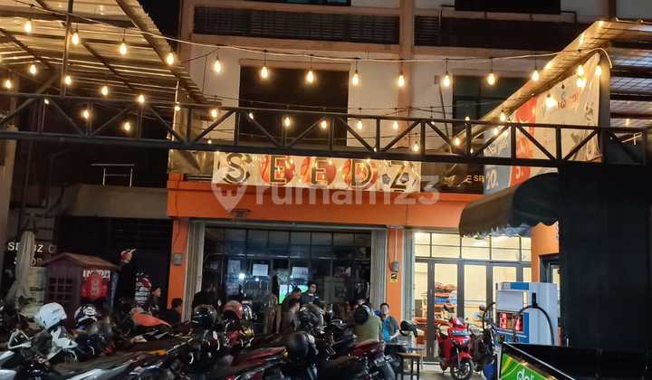 For rent: Linked shophouse on Pulo Ribung Street, Bekasi