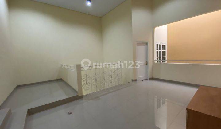 Di Sewakan Rumah Full Furnished di Caman, Jatibening 2