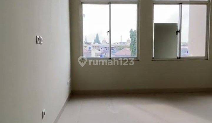 Disewakan Ruko 2 1 2 Lantai Ex Resto Sudah Renovasi Dilengkapi Ac Setiap Lantai, di Grand Galaxy Bekasi 6