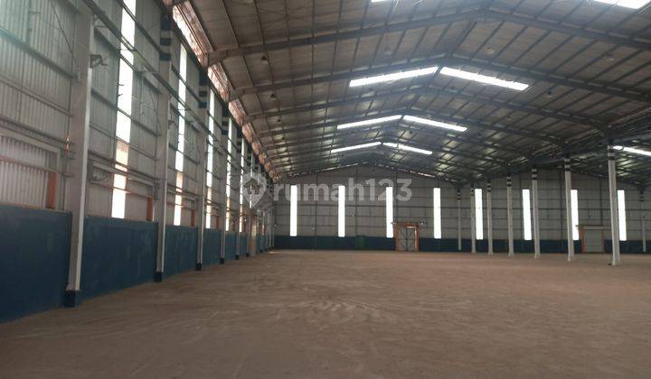 Disewakan Gudang 8300 M2 Posisi Hoek Rapi Terawat di Marunda 5