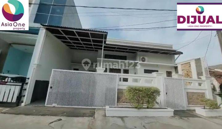 Di jual rumah cantik siap huni dalam cluster di Harapan Indah 1