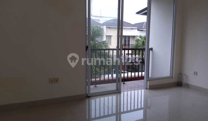 For Sale Ready-to-live-in House in Botanical Garden Cluster, Galaxy 2