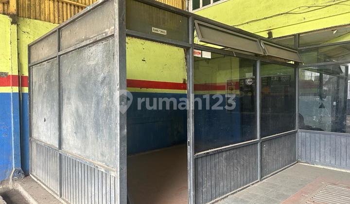 Warehouse for Rent on the Side of the Main Road Siliwangi Raya Bekasi