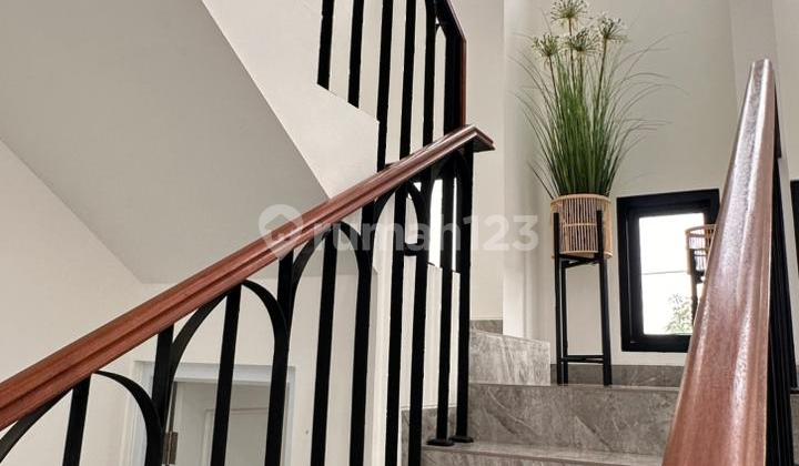 Dijual Cepat Rumah Mewah & Cantik Di Perumahan Kemang Pratama 2