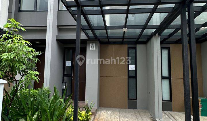 Disewakan Rumah Di Cluster Magenta Summarecon Bekasi  1