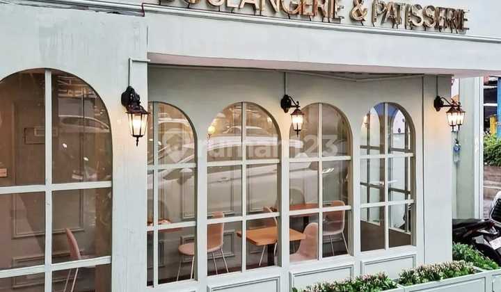 For rent: Shop house on the main road of Taman Galaxy, South Bekasi. 2