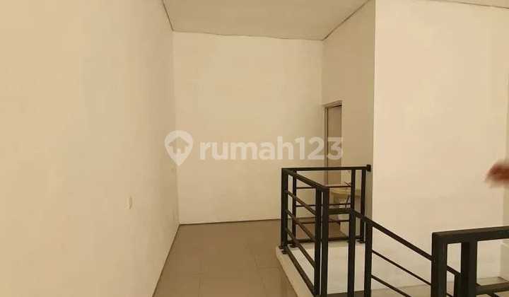 Dijual Ruko 3 Lantai Di Driyorejo Strategis Murah  2
