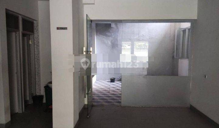 Disewakan Ruang Usaha 0 Jalan Undaan Kulon Strategis Cocok Untuk Segala Usaha 2