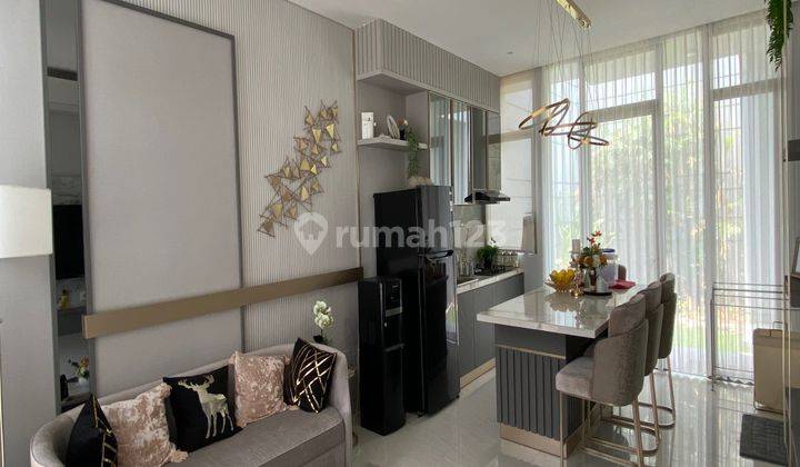 Disewakan Rumah Grand Pakuwon 2 Lantai Full Furnish Dekat Pergudangan Margomulyo Surabaya Barat   2