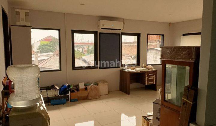 Dijual Gudang Raya Mastrip Strategis 0 Jalan di Jl. Raya Mastrip, Warugunung, Kec. Karangpilang, Surabaya, Jawa Timur, Wiyung 1681.0 m² Unfurnished SHM Gudang 2