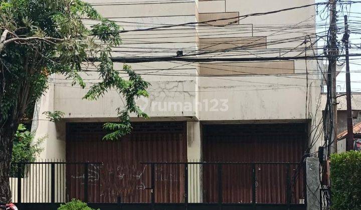 Disewakan Rumah Usaha 0 Jalan Kartini Gresik Strategis Cocok Untuk Segala Usaha 1