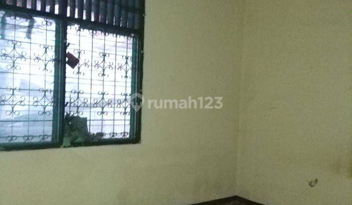 Rumah Hitung Tanah, Kris Kencana Sari Barat 2