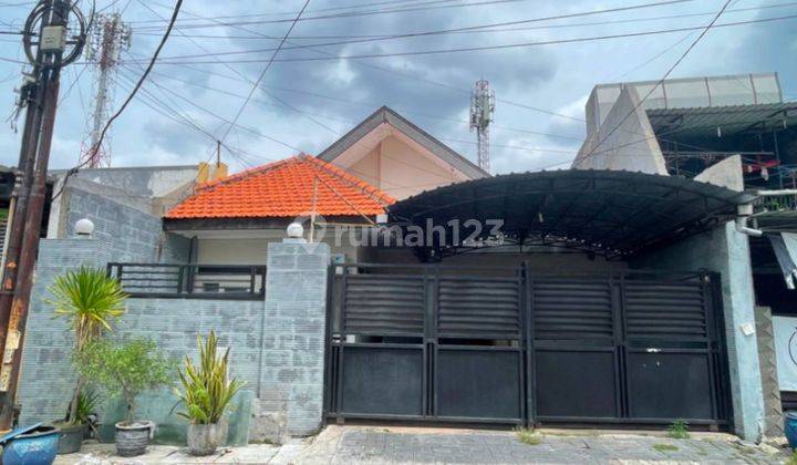 Rumah di Bratang Gede Semi Furnished 1