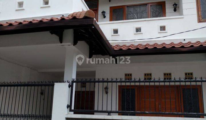 Rumah Gayungsari Graha Indah Hadap: Timur 1