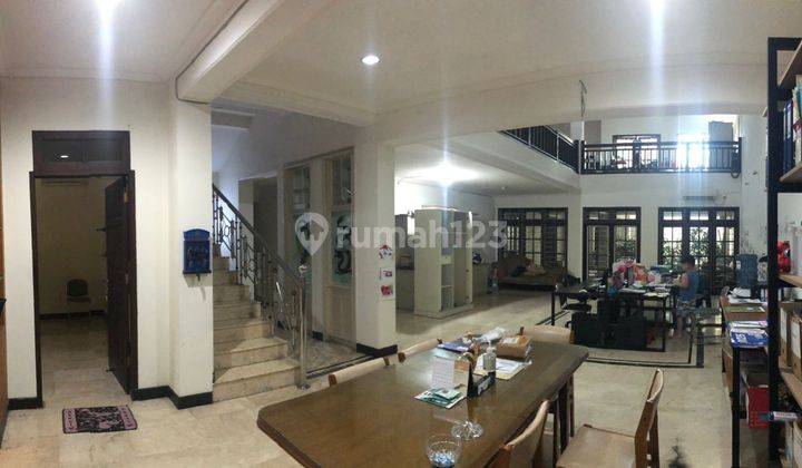 Rumah Pusat Kota Surabaya Dekat Alun Alun Surabaya  2