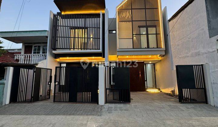 Rumah Baru Gress Modern Perum. Baruk Nirwana, Dekat Ke Raya Merr 1