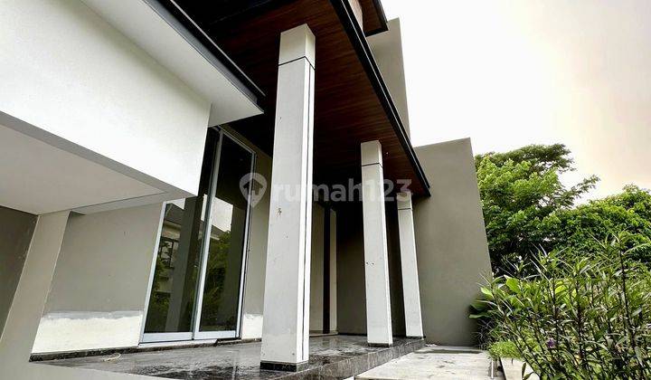 Luxury House Modern Citraland Utama, Sby Barat Dekat Pakuwon Mall 2