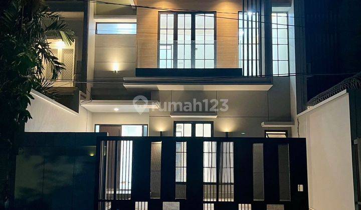 Rumah Baru di Manyar Lokasi Strategis Dekat Tengah Kota City View 2