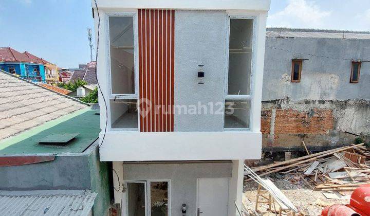 Rumah minimalis 2 lantai lokasi dekat suntermall