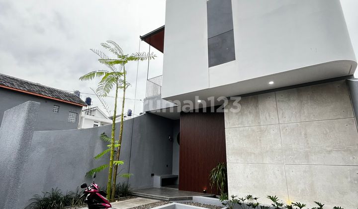 Rumah Bagus Siap Huni Tengah Kota Bandung 2