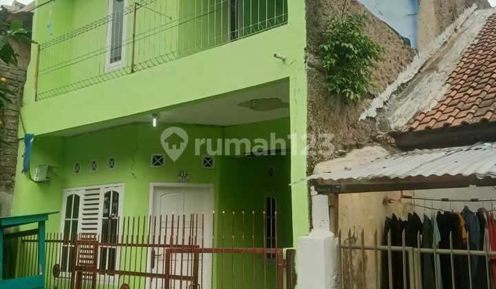 Rumah2 Lantai Dekat Pusat Kota Bandung