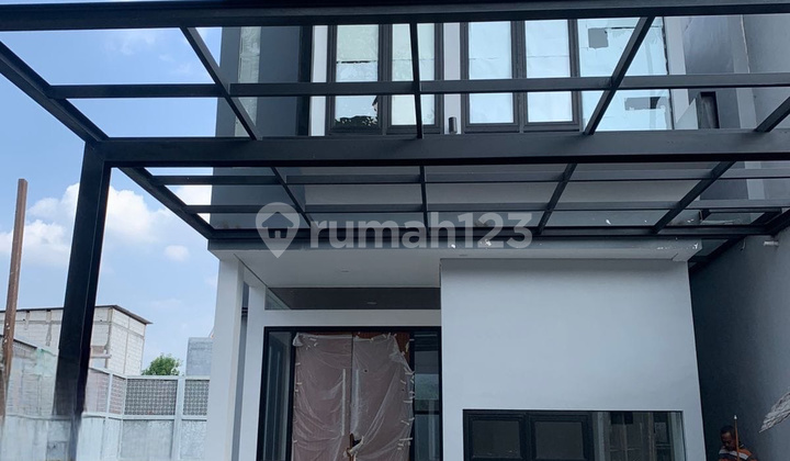 For Sale New Crystal Golf Citraland Main House West Surabaya 1