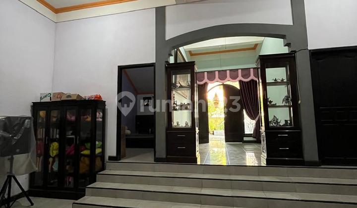 3-STORY HOUSE AND OFFICE ON VETERAN STREET, GRESIK CITY CENTER 3-STORY HOUSE AND OFFICE ON VETERAN STREET, GRESIK CITY CENTER