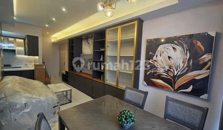 For Rent New Fresh La Viz 2BR Semi Private Lift