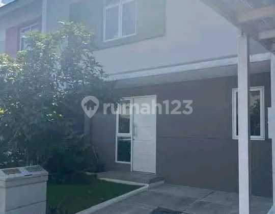 Rumah 2 Lantai Siap Huni Cluster Dayana Summarecon Bandung
