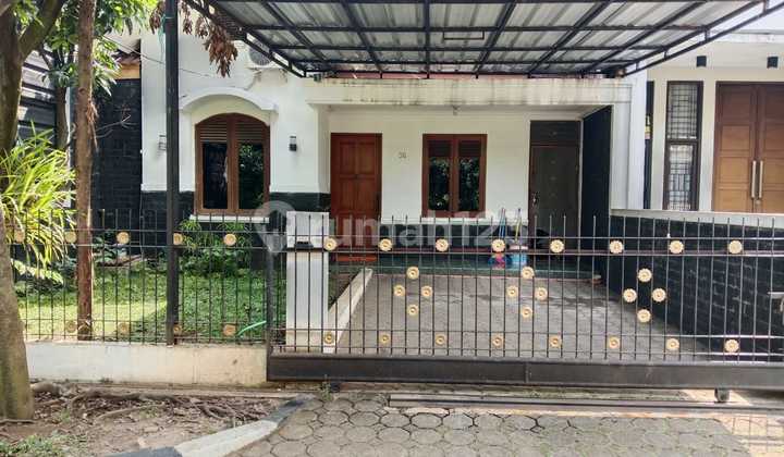Semi Furnished House in Antapani Complex, Bandung City
