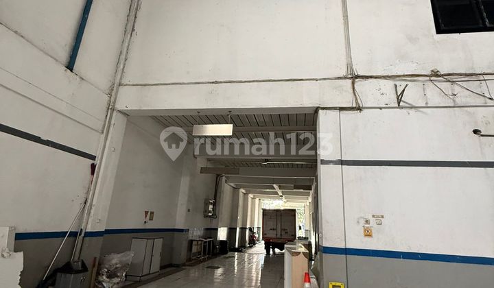 Showroom and Workshop Ready to Use Jl Soekarno Hatta Bandung