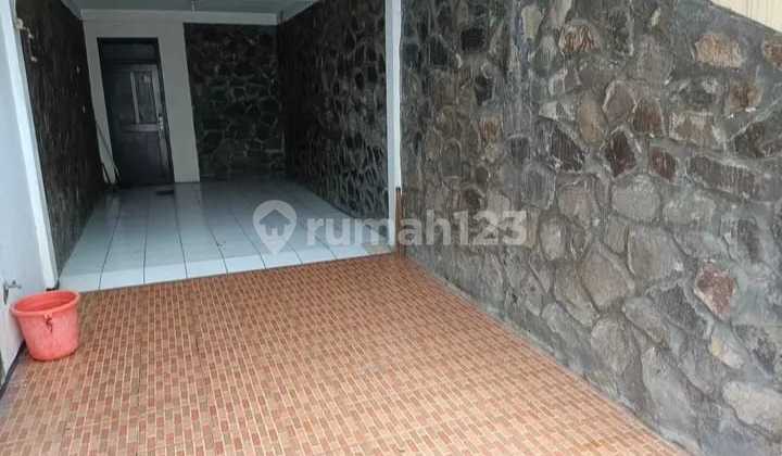 House in Pondok Hijau Complex, Gegerkalong Bandung