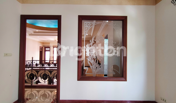 Luxury Home, Premium Location on Kembar Boulevard, Pakuwon Indah Housing, Opposite Pakuwon Mall & PTC. 2