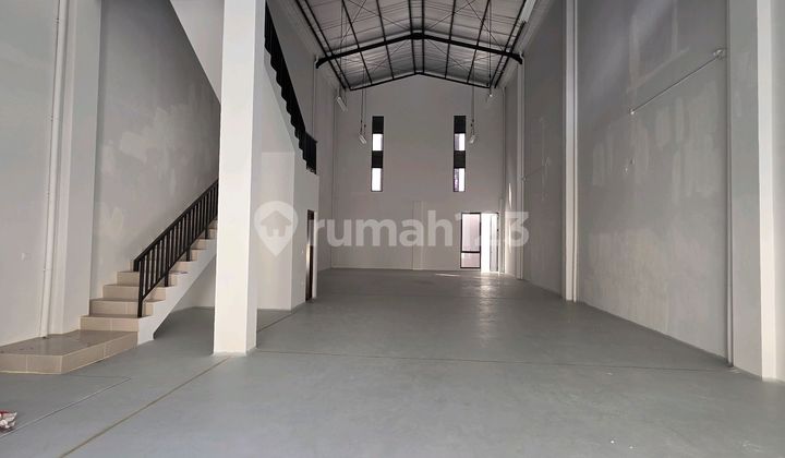 Ready-to-Use Bizpark Pik2 Warehouse 9x30 Multipurpose