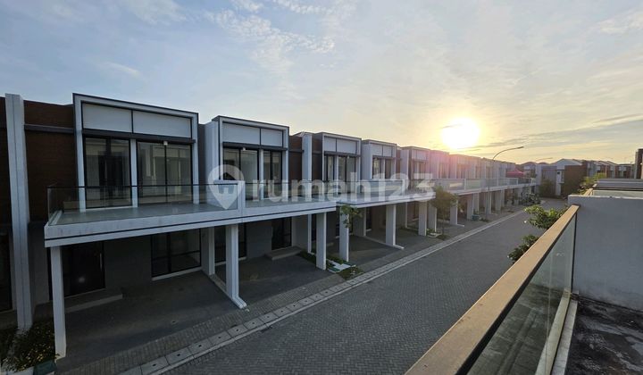 Disewakan Rumah Pik2 Balkon Besar,, 6X10 | 2+1 Kamar Tidur 2