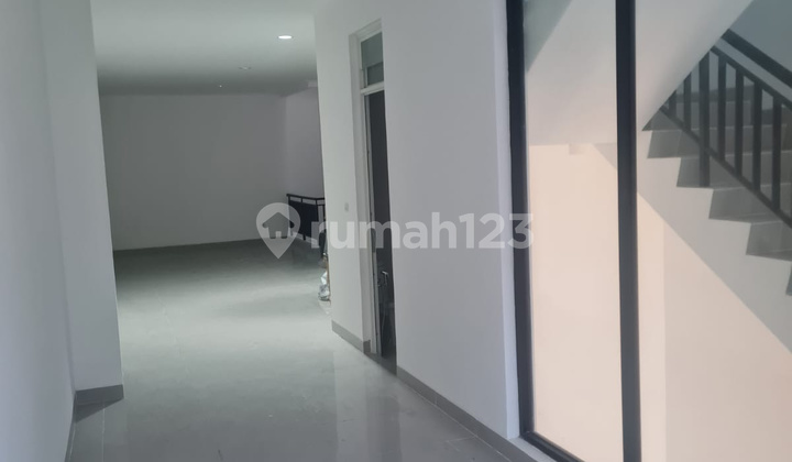 Cheap Sale Osaka Mix Use Shop House, Size 6X12.5 2