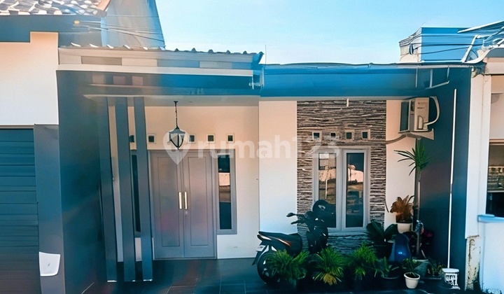 For Sale Ready Flood-Free House in Gaharu Banyumanik Semarang Near Jati Banyumanik Market 1