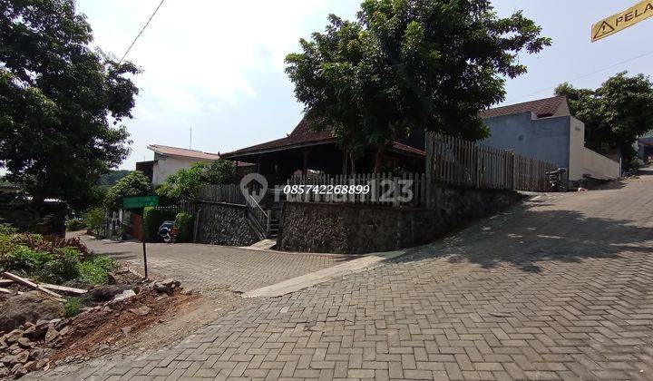 Dijual Rumah Dengan Tanah Luas Dan Nyaman di Permata Grafika Banyumanik Semarang 2